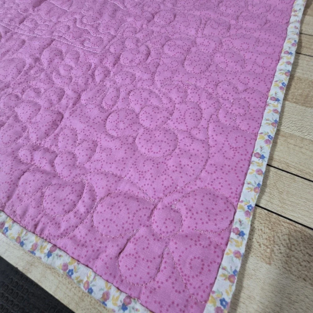 Vintage Crib Quilt Sunbonnet Pink Calico Floral Embroidered Baby Size 38